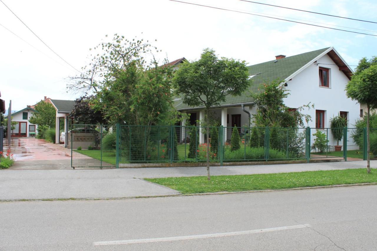 Boulevard Garden House - Free And Save Parking In The Locked Yard Τσούπρια Εξωτερικό φωτογραφία