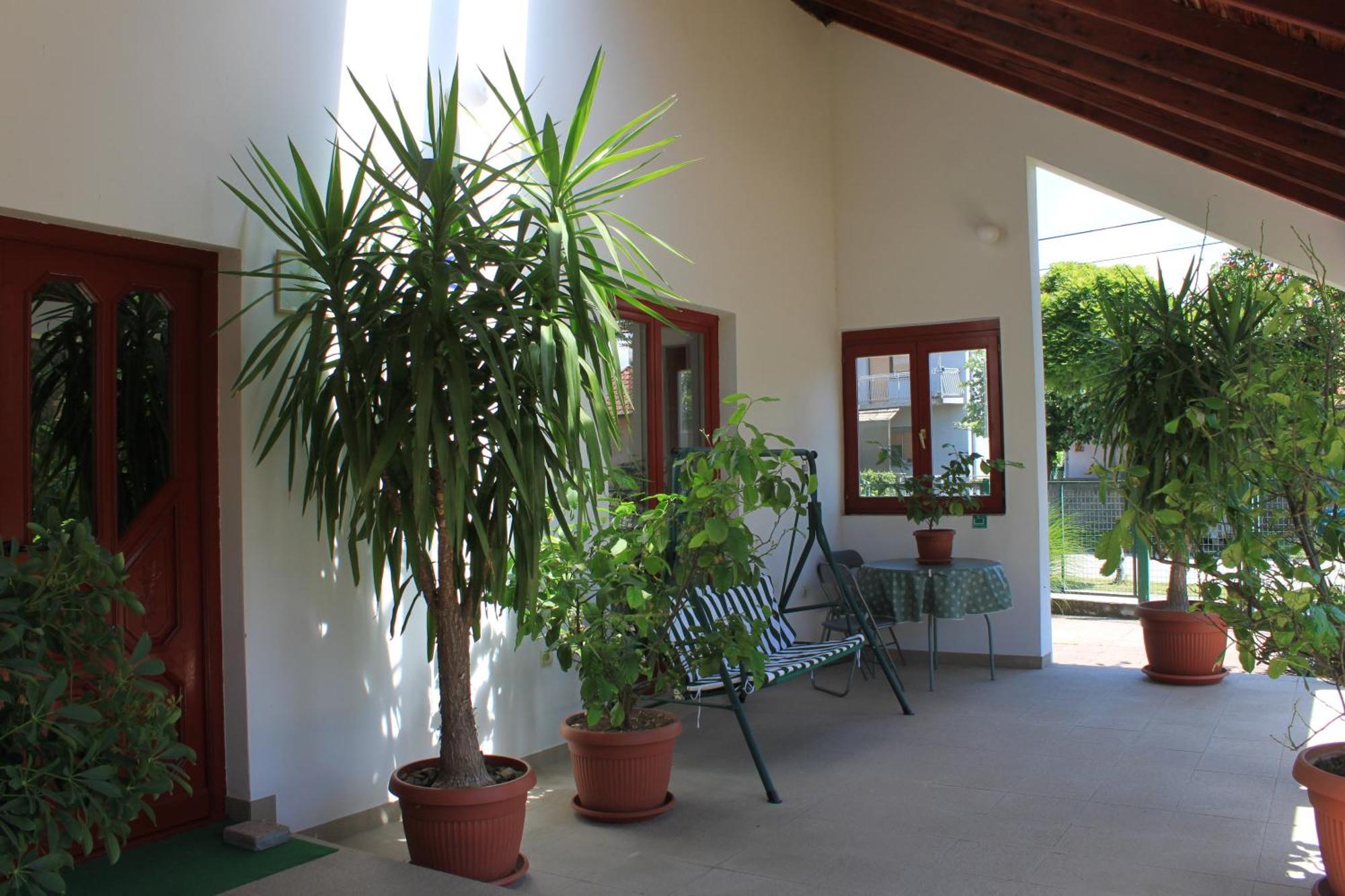 Boulevard Garden House - Free And Save Parking In The Locked Yard Τσούπρια Εξωτερικό φωτογραφία