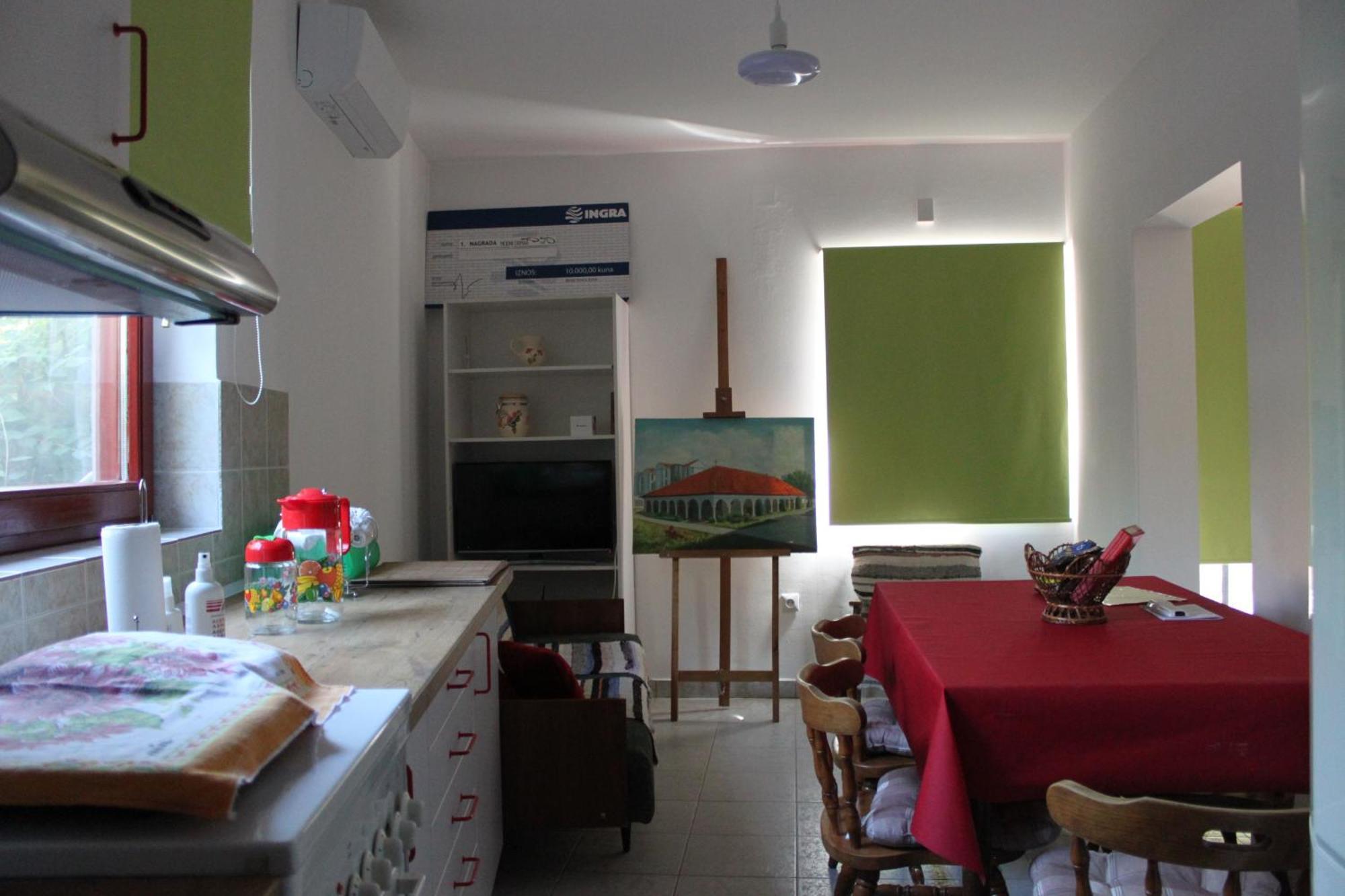 Boulevard Garden House - Free And Save Parking In The Locked Yard Τσούπρια Εξωτερικό φωτογραφία