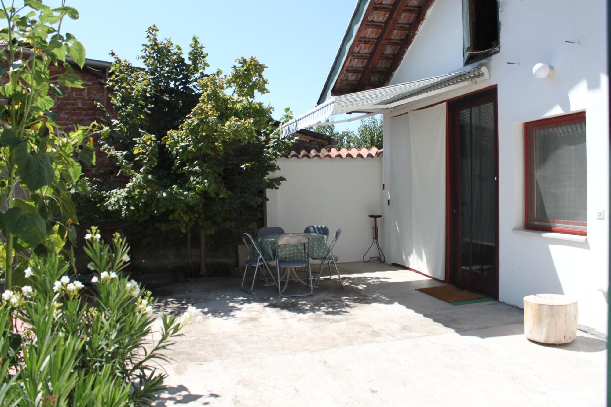 Boulevard Garden House - Free And Save Parking In The Locked Yard Τσούπρια Δωμάτιο φωτογραφία
